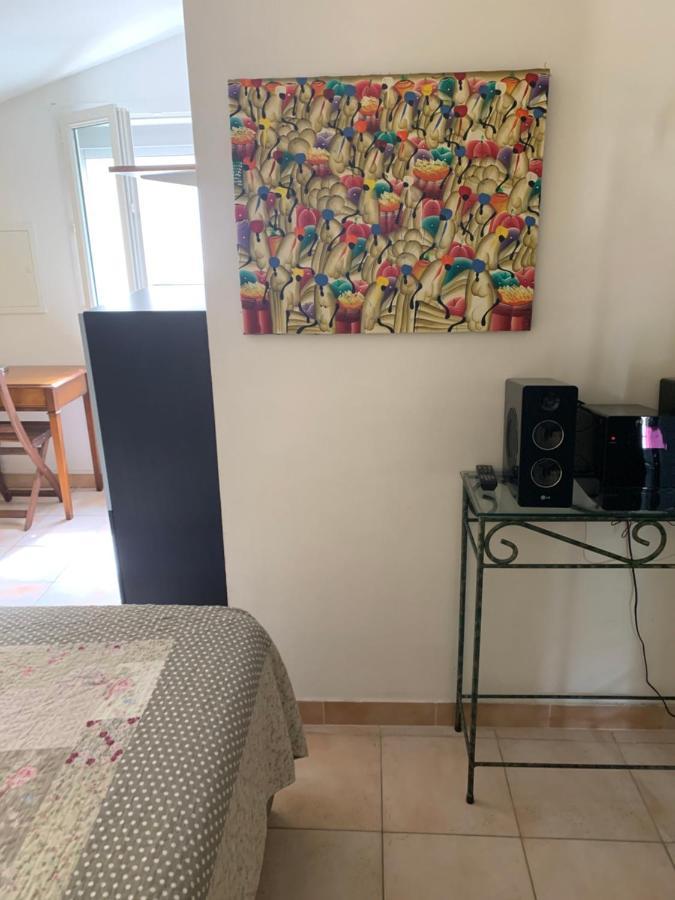La Maison De Apartment